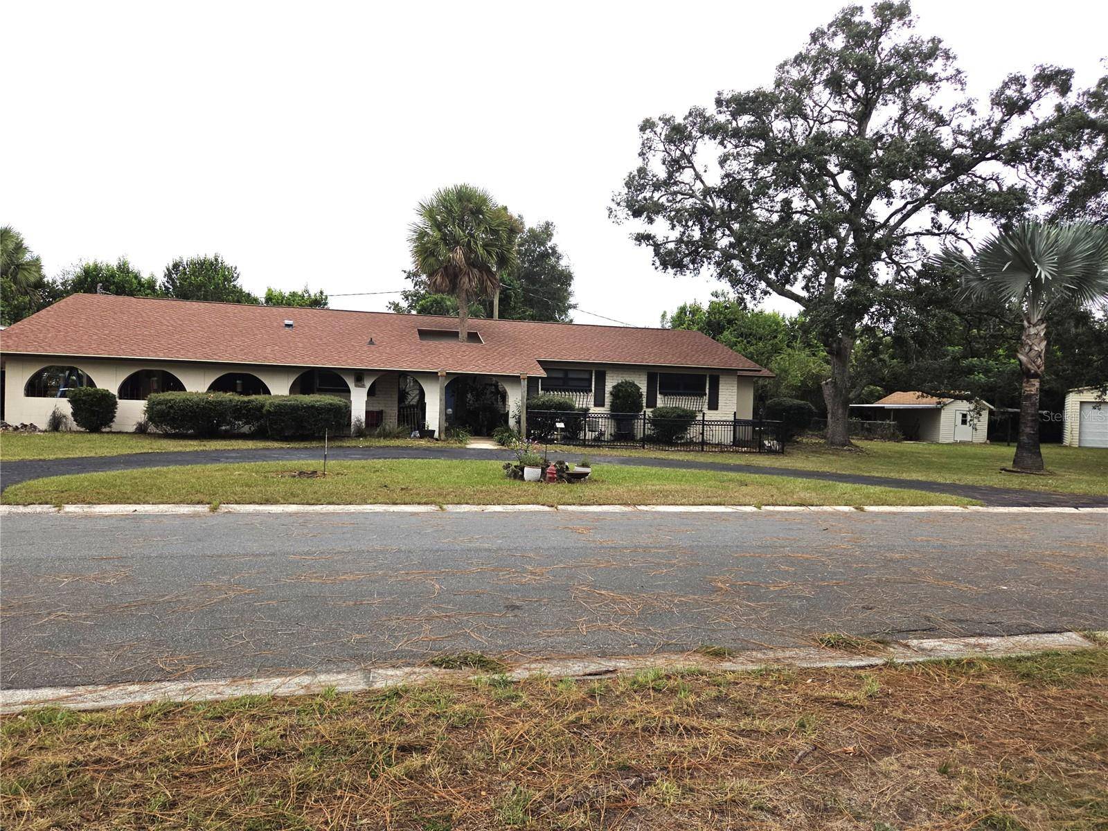1848 NE 40TH CIR, Ocala, FL 34470
