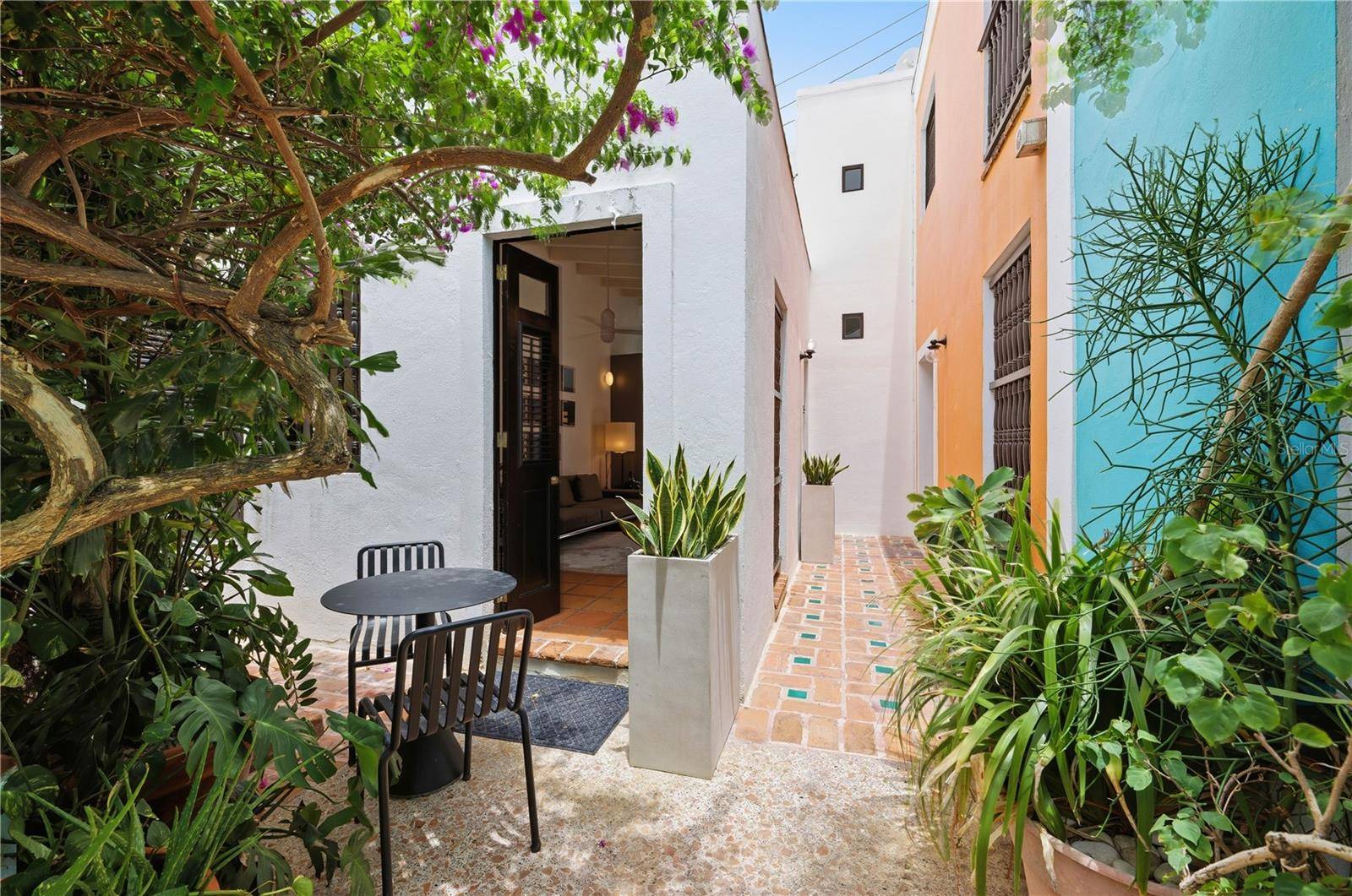102 ESCALINATA DE LAS MONJAS ST #5, San Juan, PR 00901