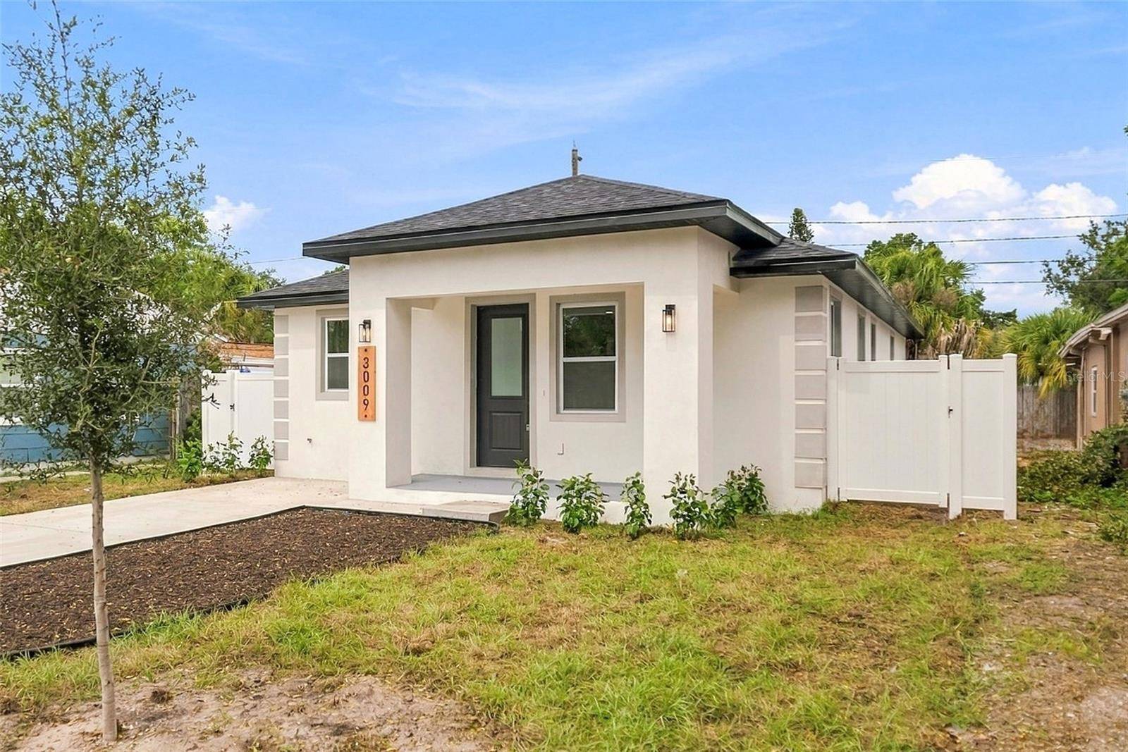 3009 MELROSE AVE S, St Petersburg, FL 33712