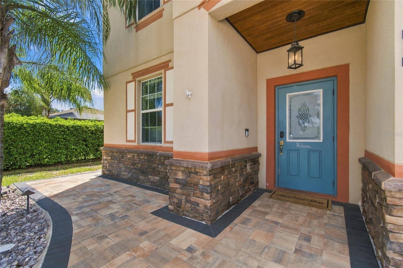 13856 CREST LAKE DR, Hudson, FL 34669