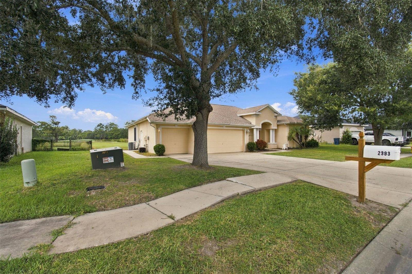 2393 OLD OAK TRL, Brooksville, FL 34604