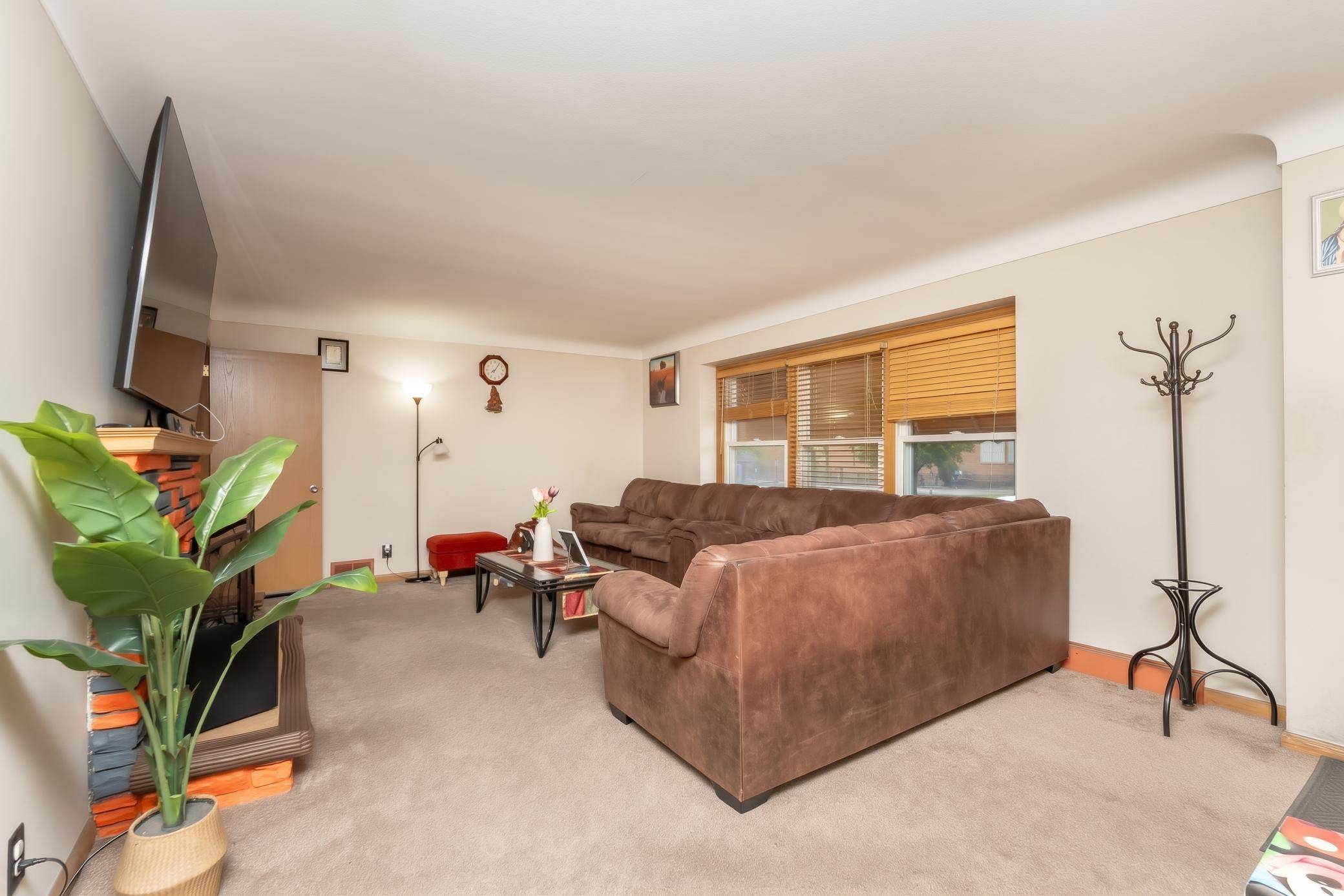 6244 Portland AVE, Richfield, MN 55423