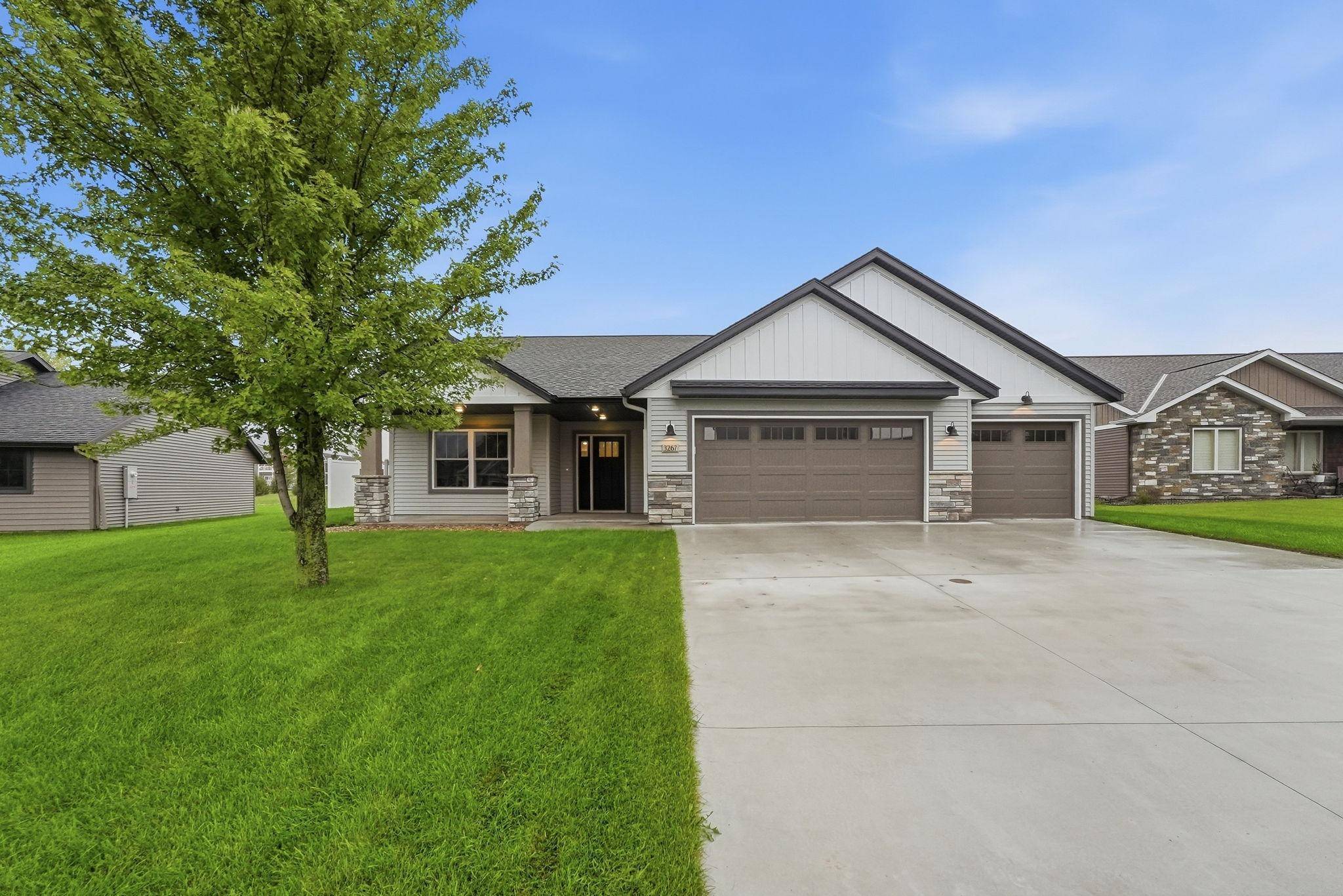 3267 Old Stone WAY NE, Sauk Rapids, MN 56379