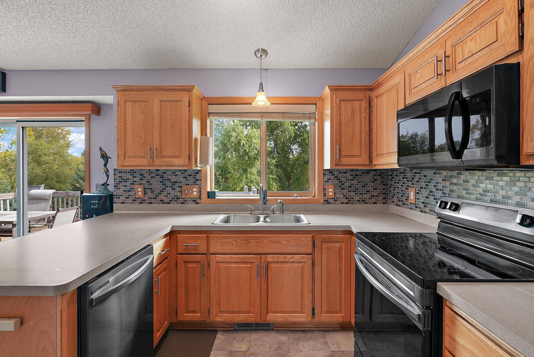 18011 Johnson ST NW, Elk River, MN 55330