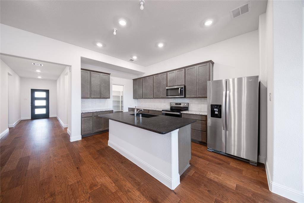 3401 Longfellow Avenue, Anna, TX 75409