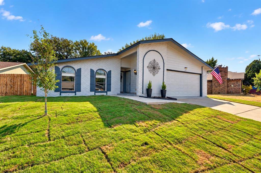 4721 Woodfield Drive, Arlington, TX 76016