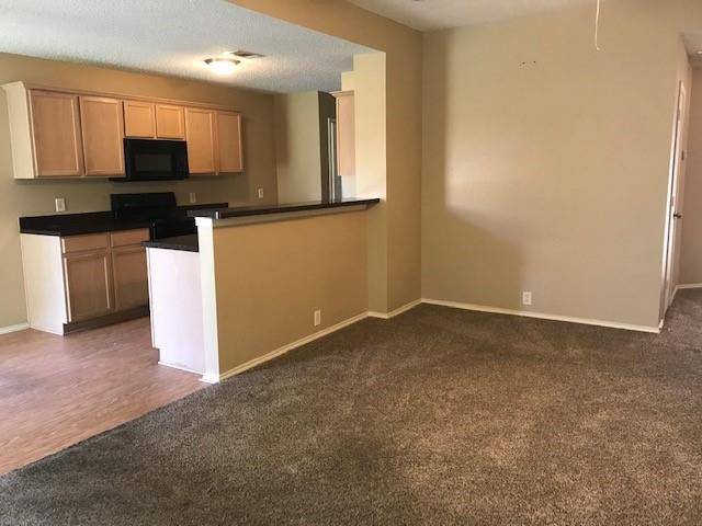 220 Pinecrest, Seagoville, TX 75159