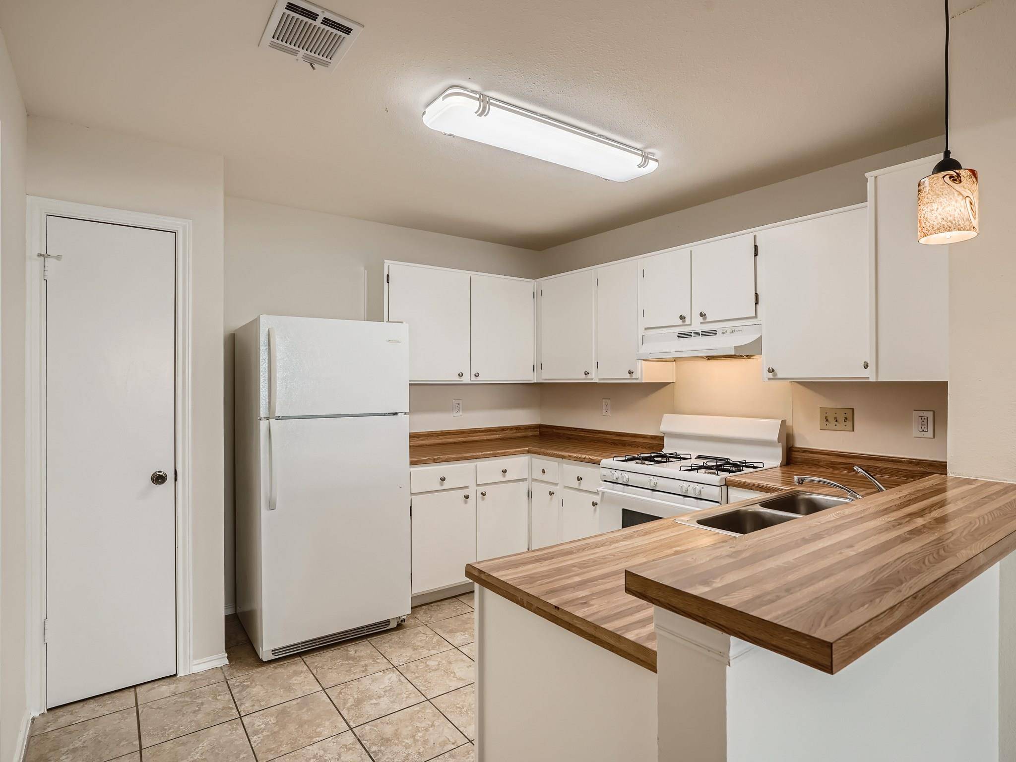 5937 Kevin Kelly PL, Austin, TX 78727