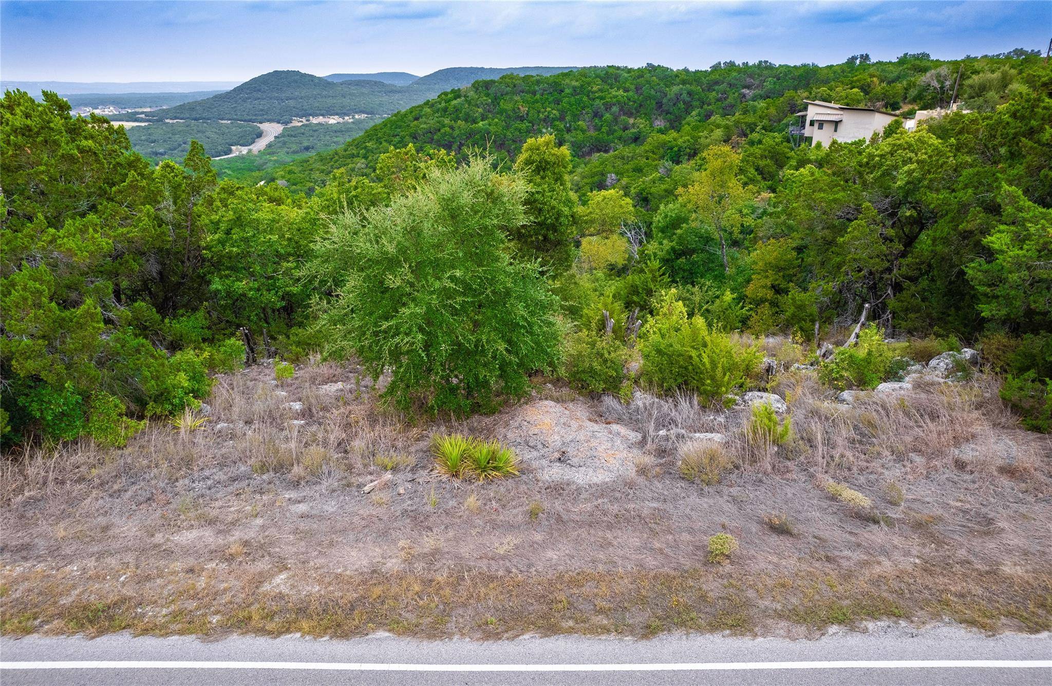 9002 Bar K Ranch RD, Leander, TX 78645