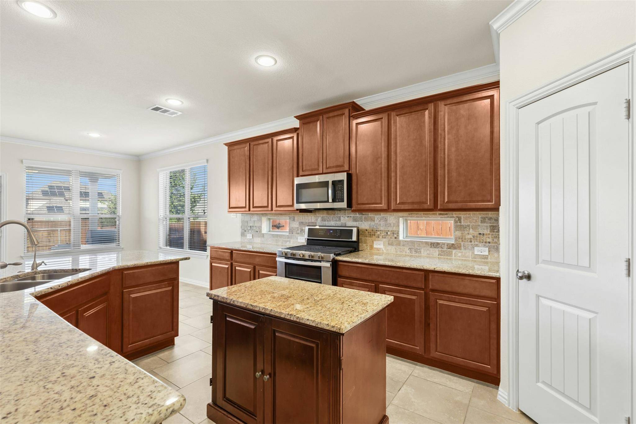 3132 Honey Peach WAY, Pflugerville, TX 78660