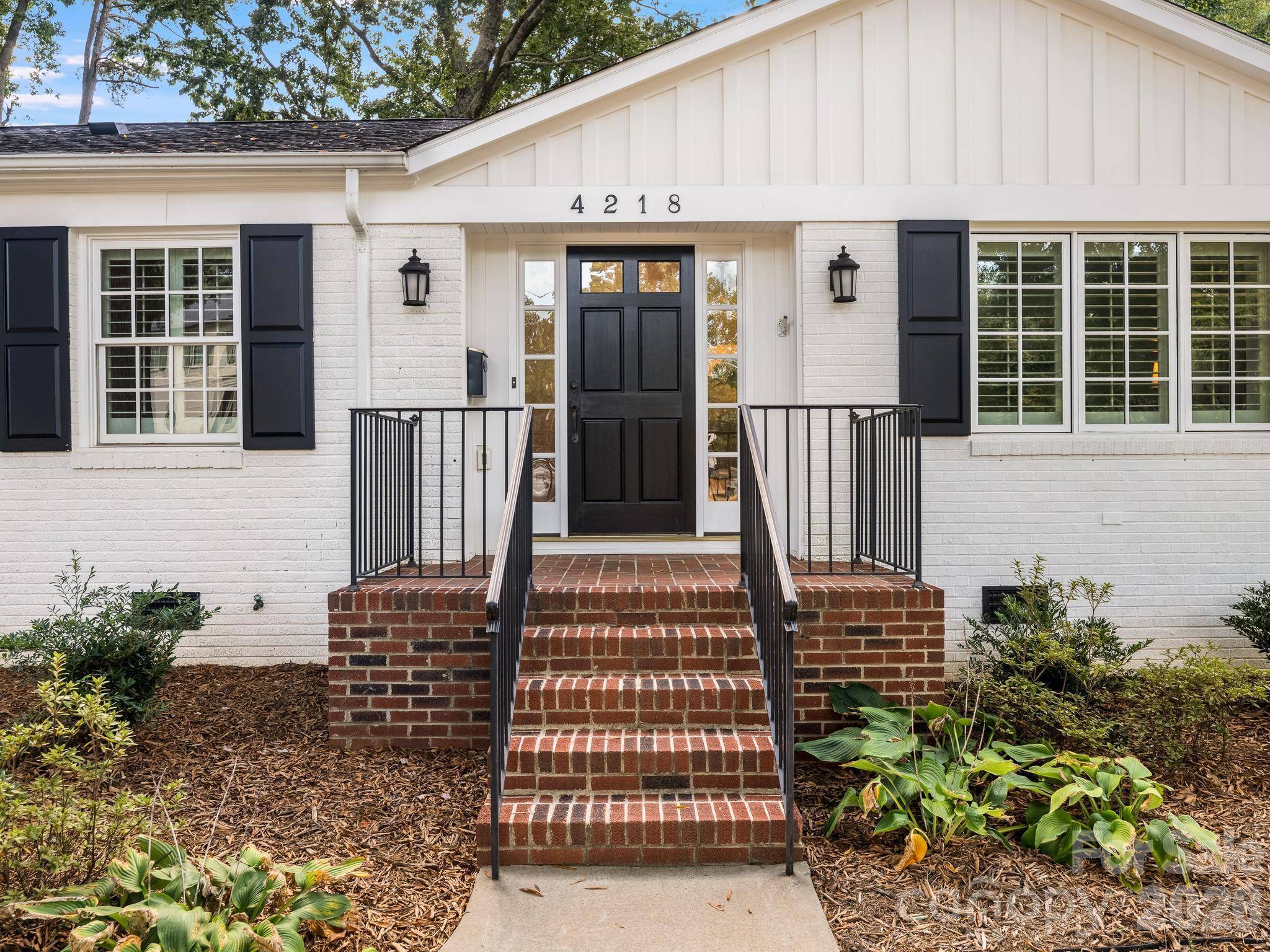 4218 Chelmsford RD, Charlotte, NC 28211