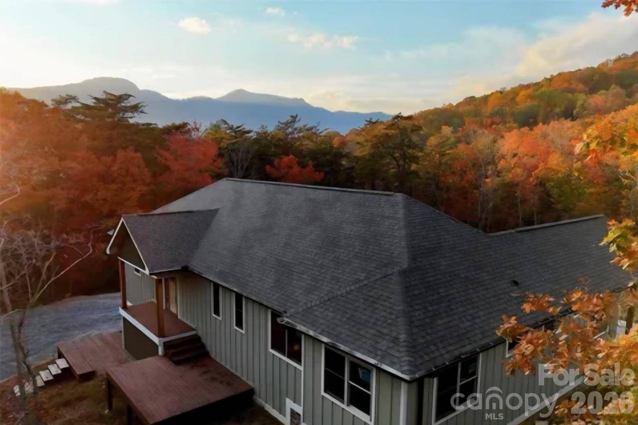 864 Matho TRCE #48, Lake Lure, NC 28746