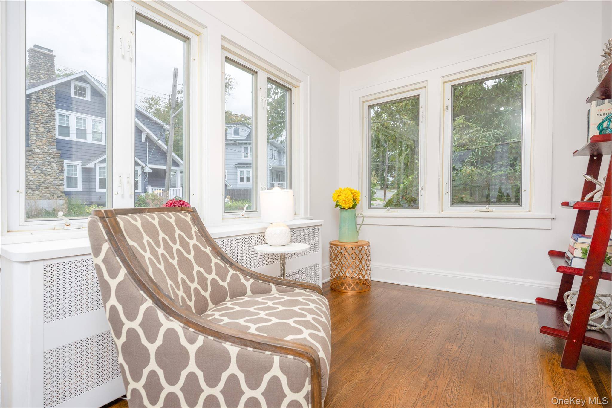 20 Byron AVE, White Plains, NY 10606