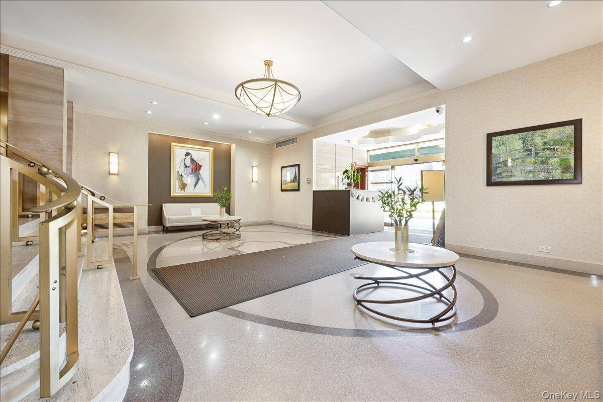 110-45 Queens BLVD #312, Forest Hills, NY 11375