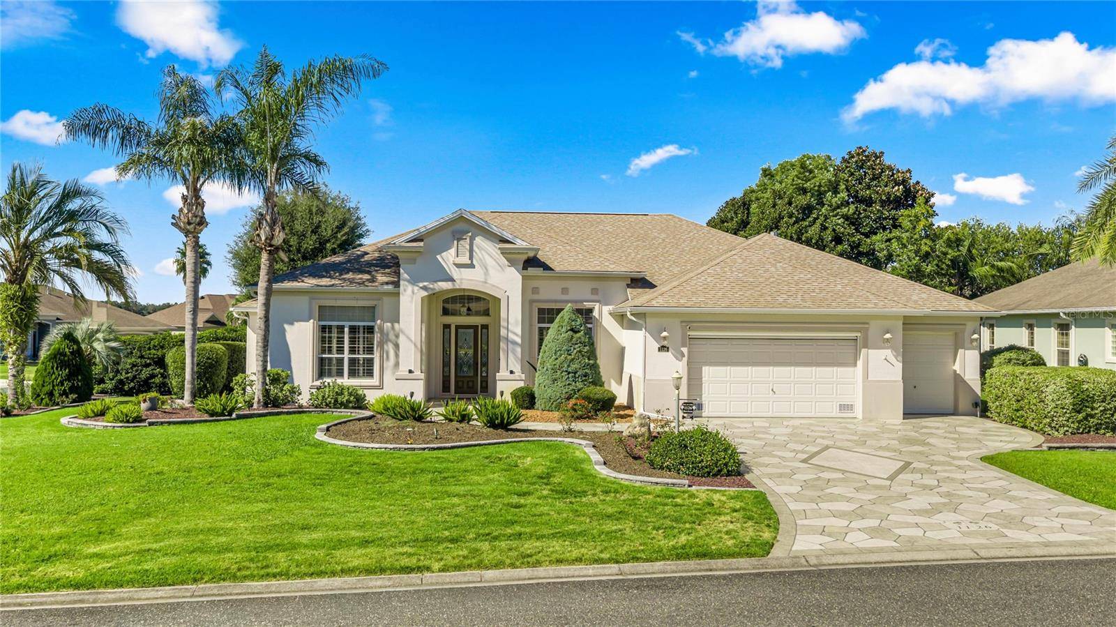 1126 MIONA SHORES DR, The Villages, FL 32162