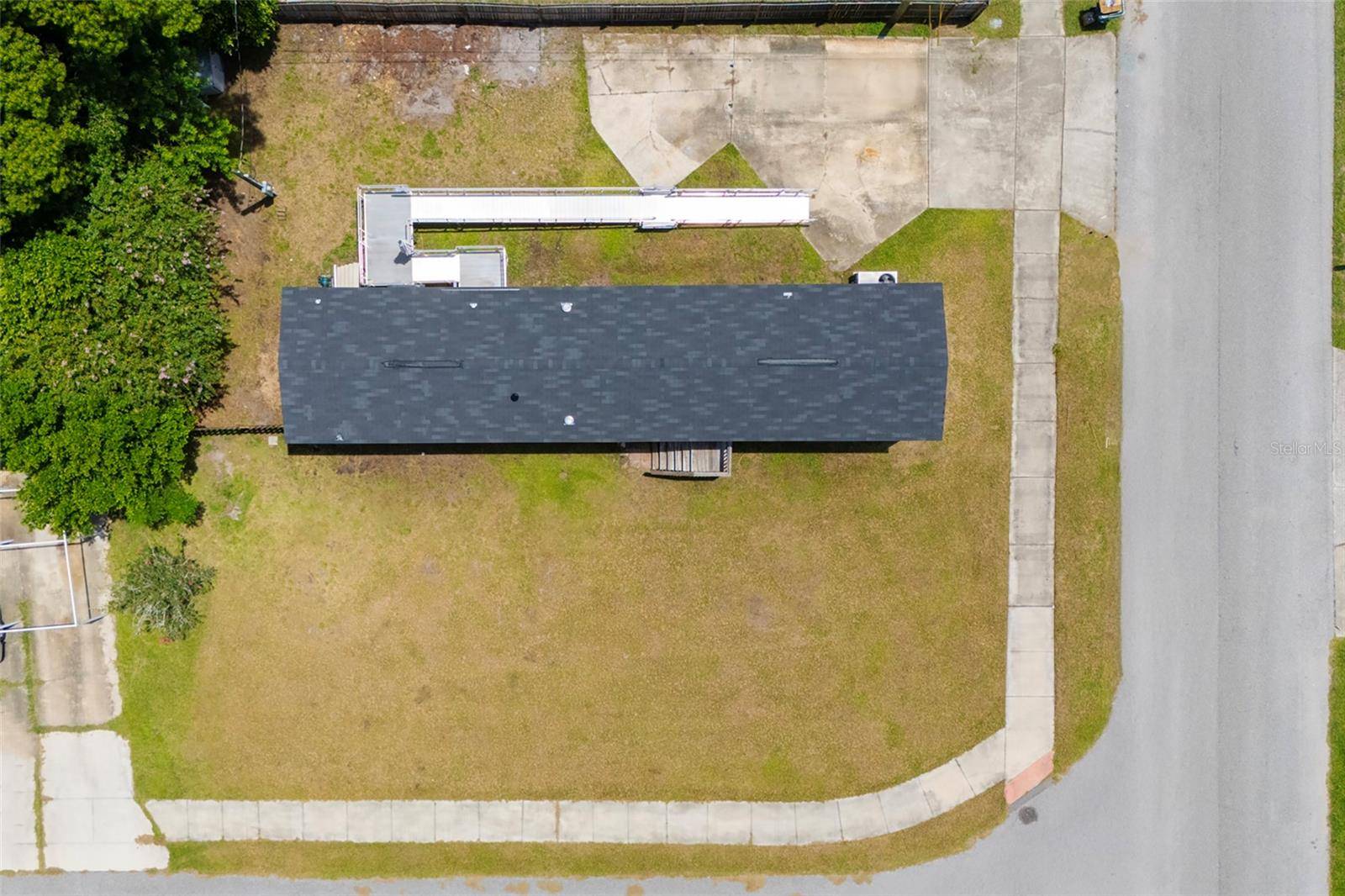8207 CHARLIN Pkwy, Orlando, FL 32822
