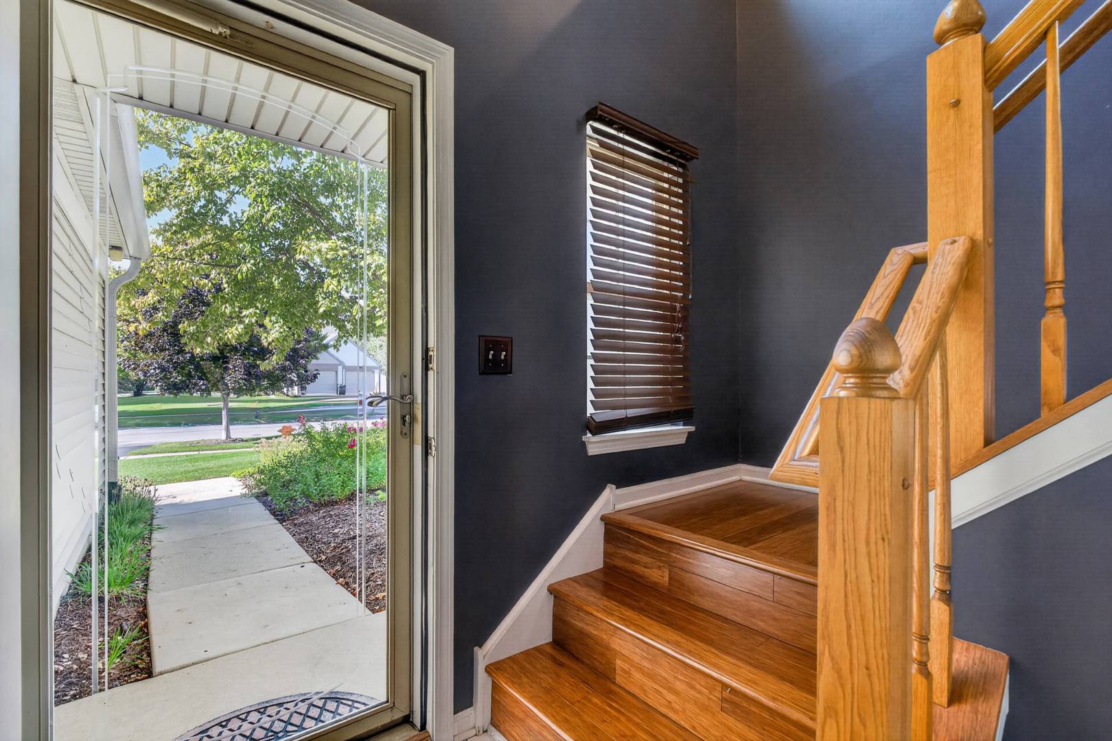 2903 Bartlett CT #202, Naperville, IL 60564