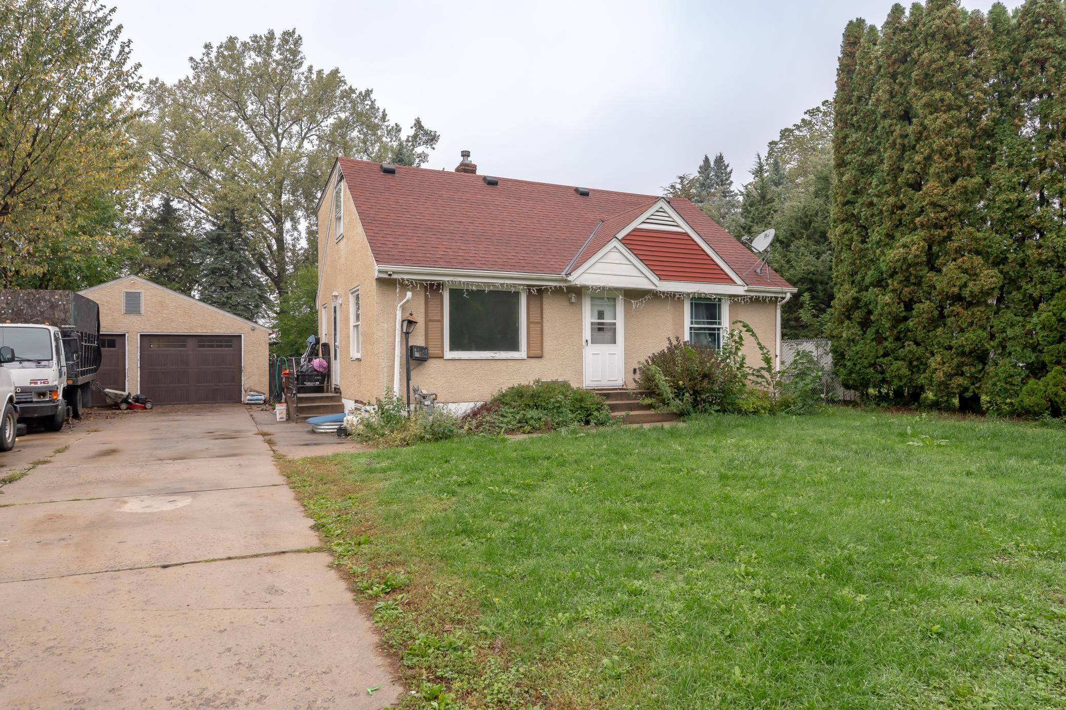1809 Jackson ST, Maplewood, MN 55117