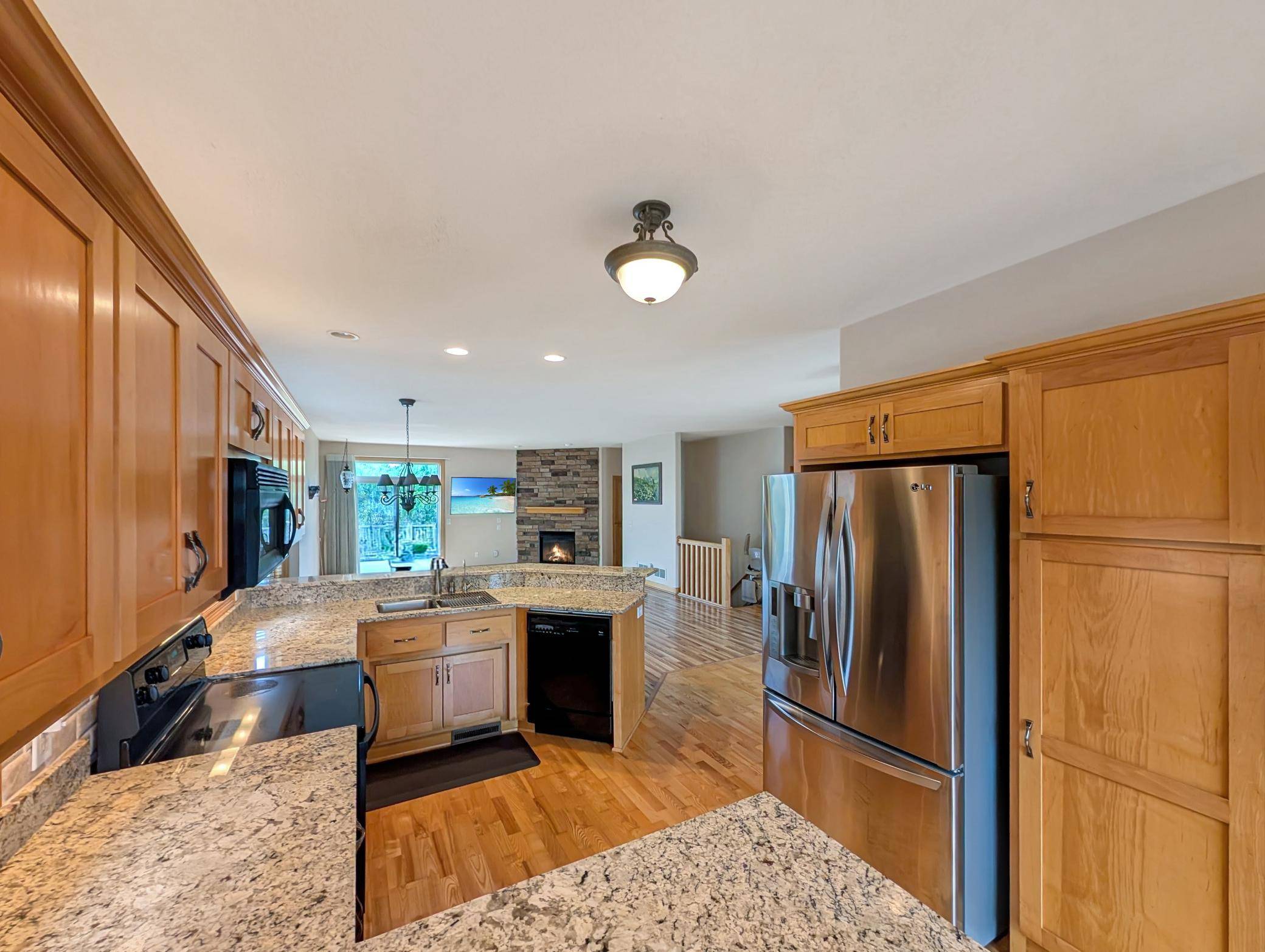 22516 Evergreen CIR, Forest Lake, MN 55025