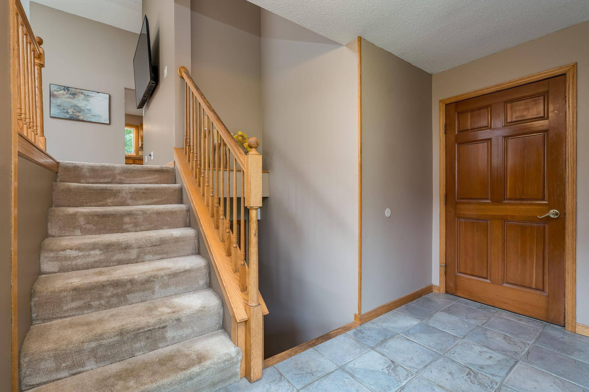 50 Canterbury CT, Mankato, MN 56001