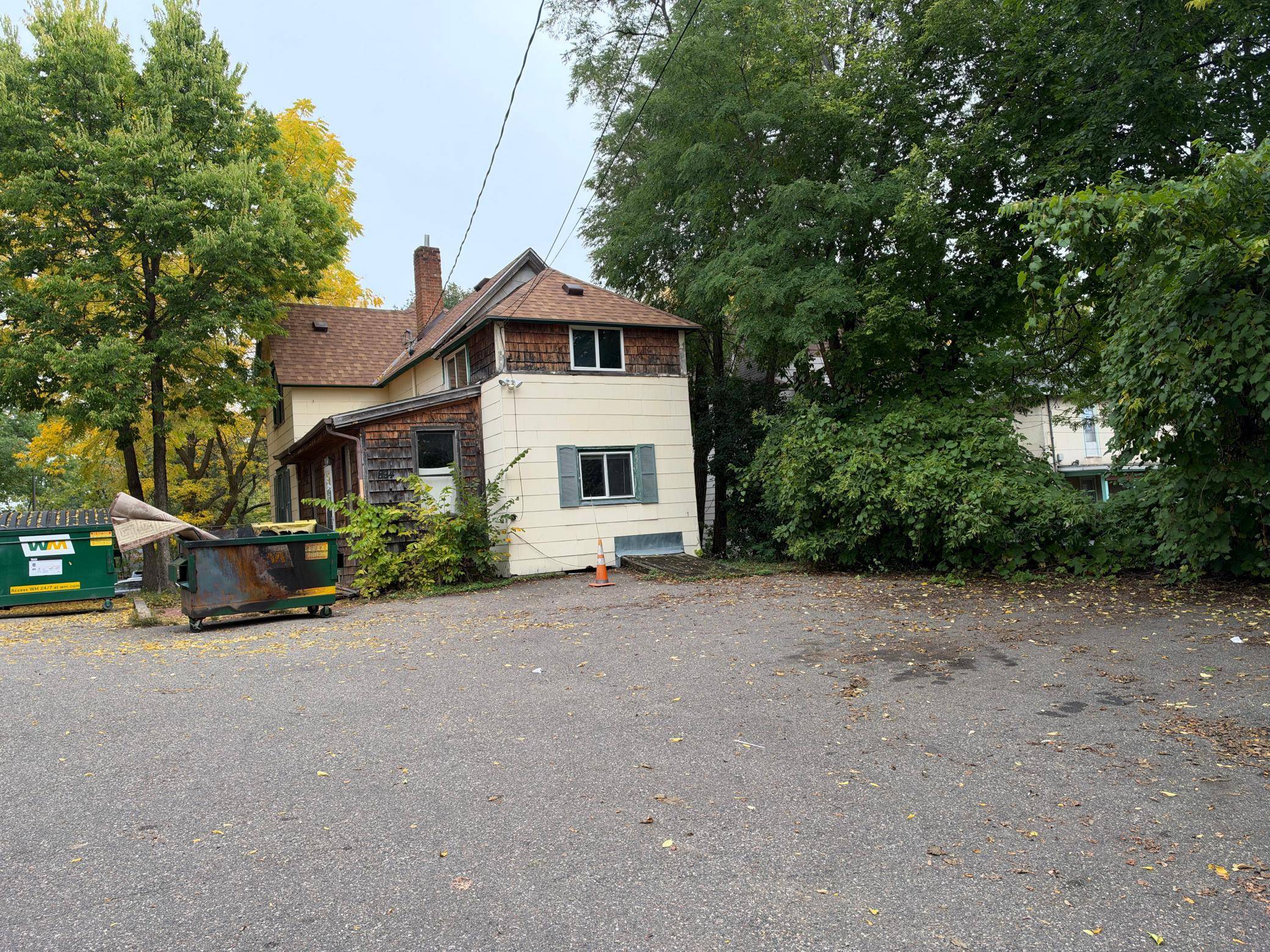 894 5th ST E, Saint Paul, MN 55106