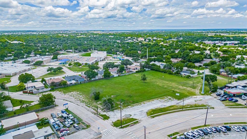 730 S Cherry Lane, White Settlement, TX 76108
