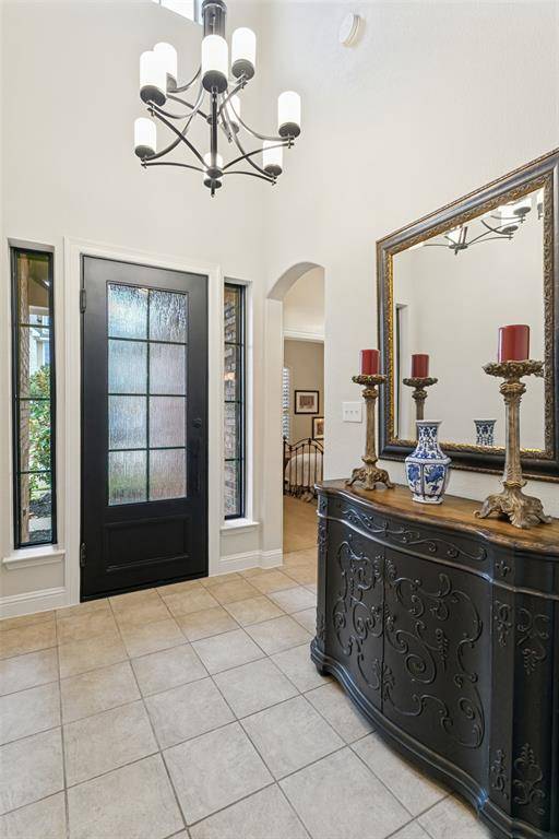 2206 Muskeg Lane, Euless, TX 76039