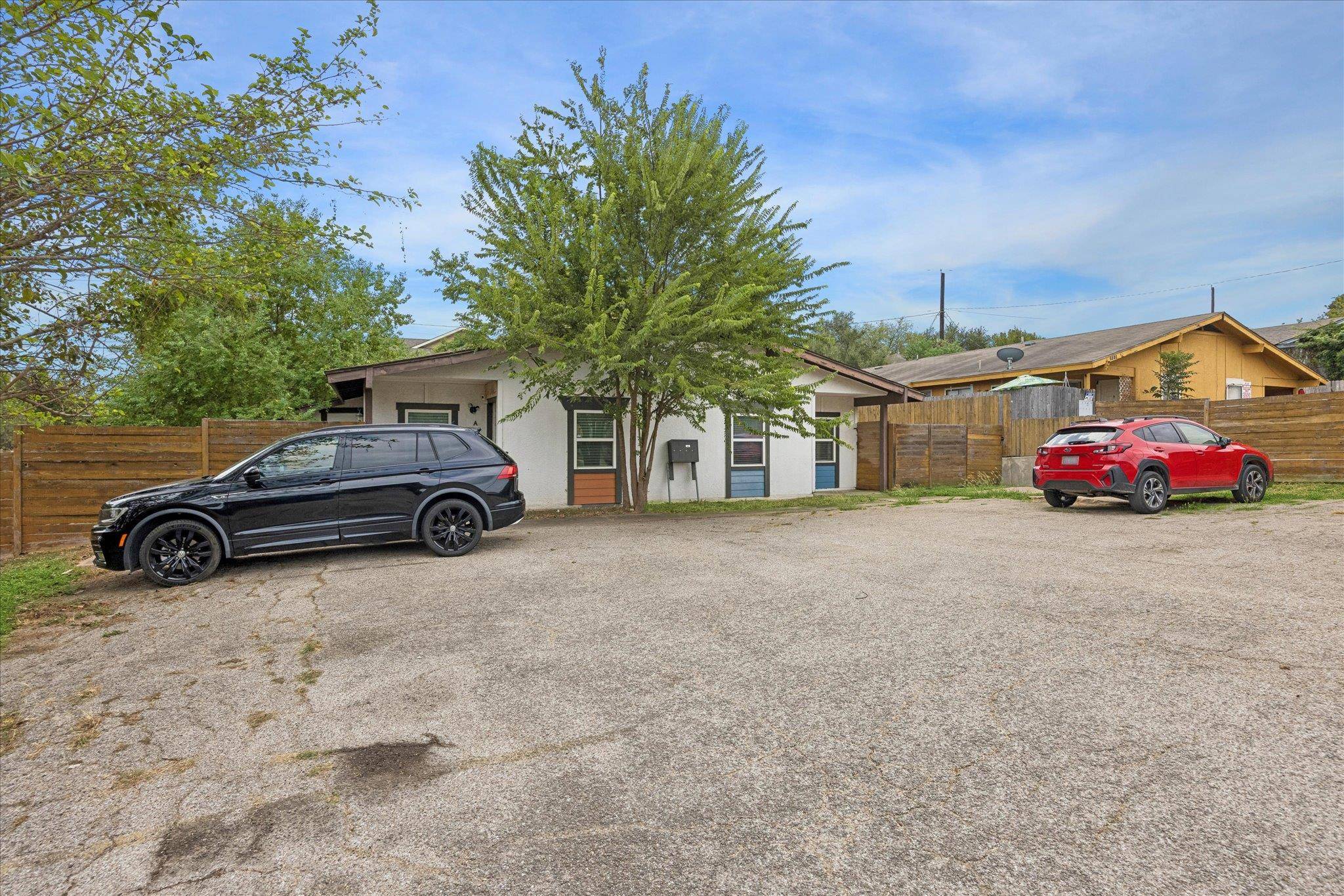 2717 Parker LN #B, Austin, TX 78741