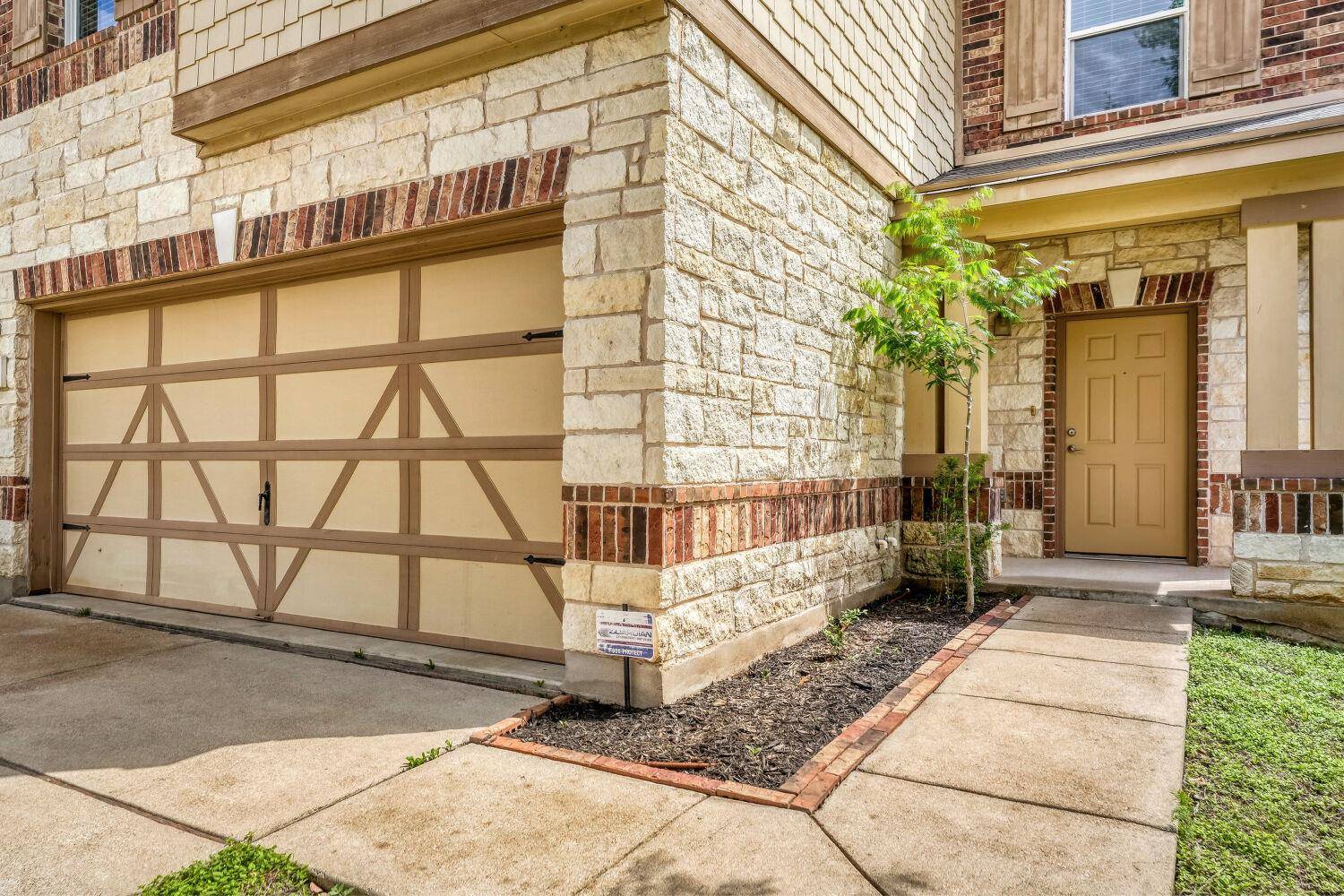 11209 Drumellan ST, Austin, TX 78754