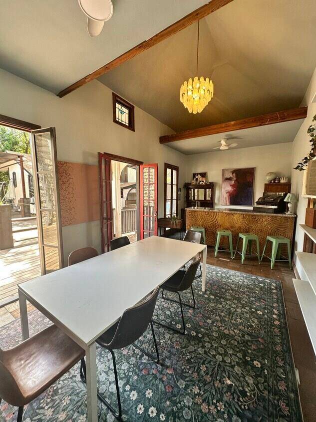 200 N Main ST, Buda, TX 78610