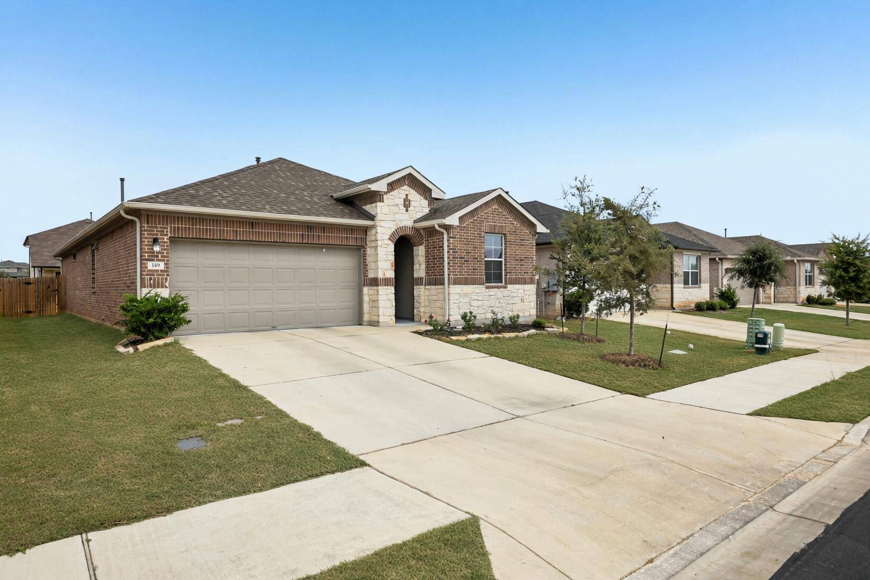 149 Mackinac LN, Georgetown, TX 78626