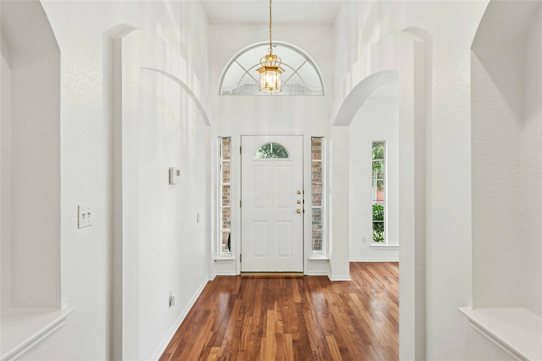 1421 Hargis CRK, Austin, TX 78717
