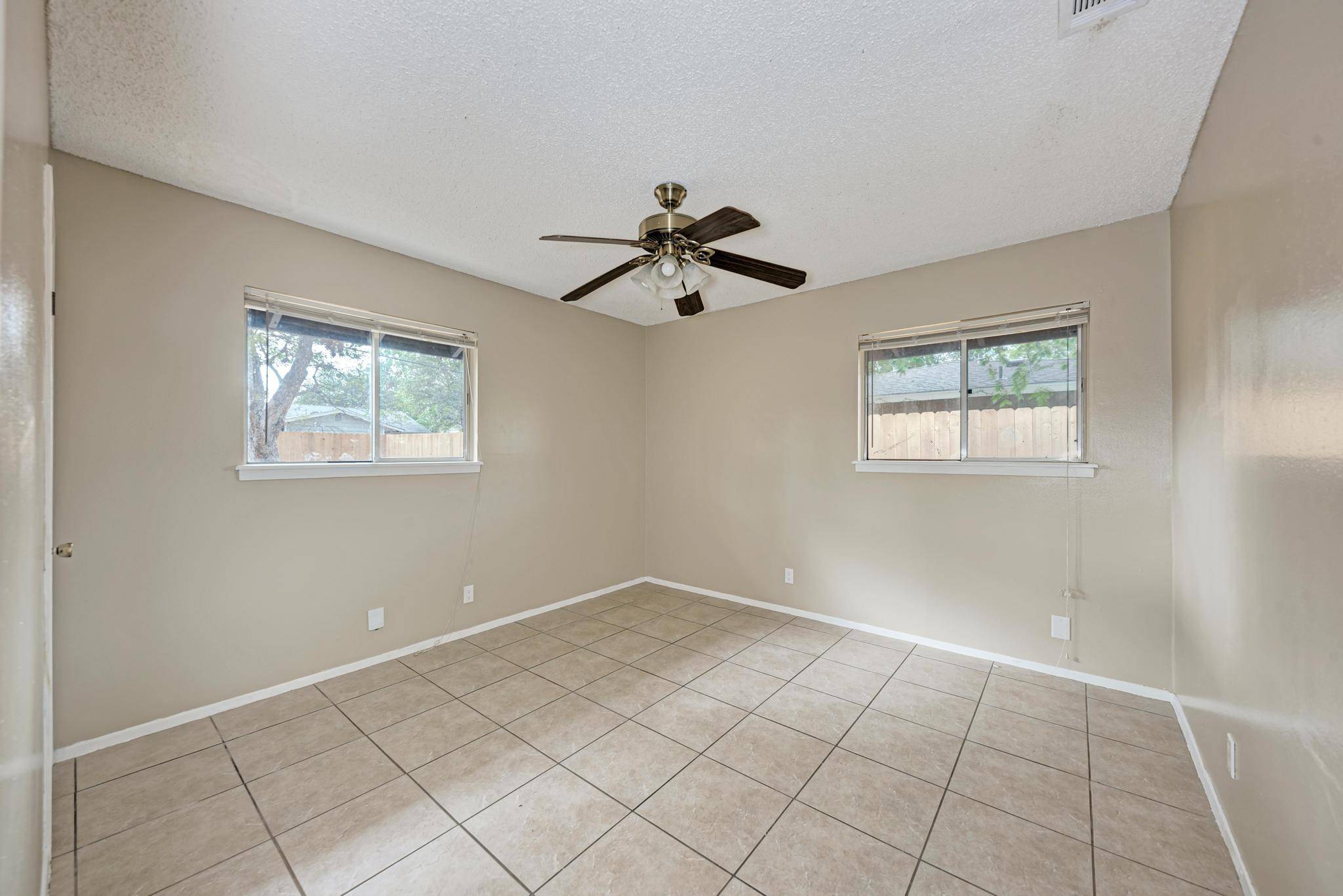 8103 Exmoor DR #B, Austin, TX 78757