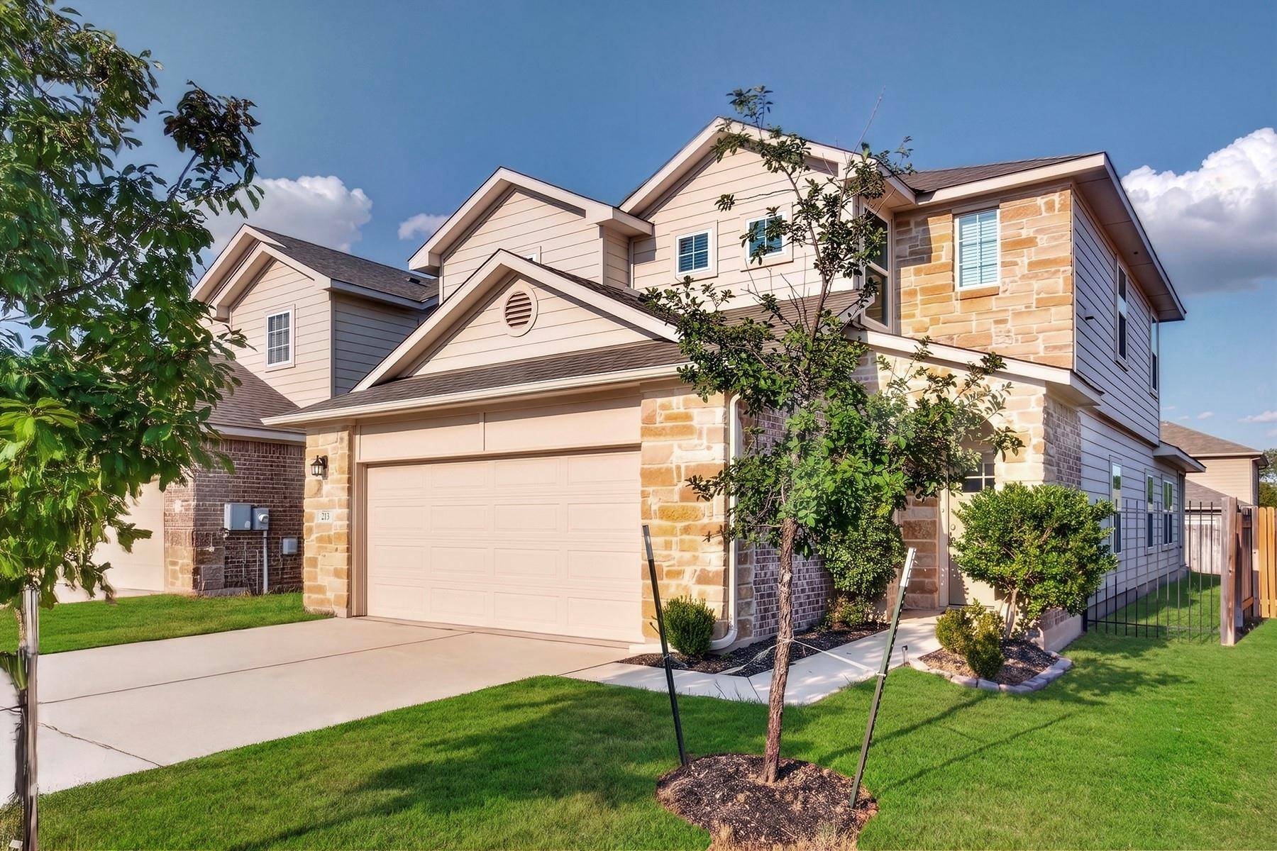 213 Yoakum ST, Leander, TX 78641
