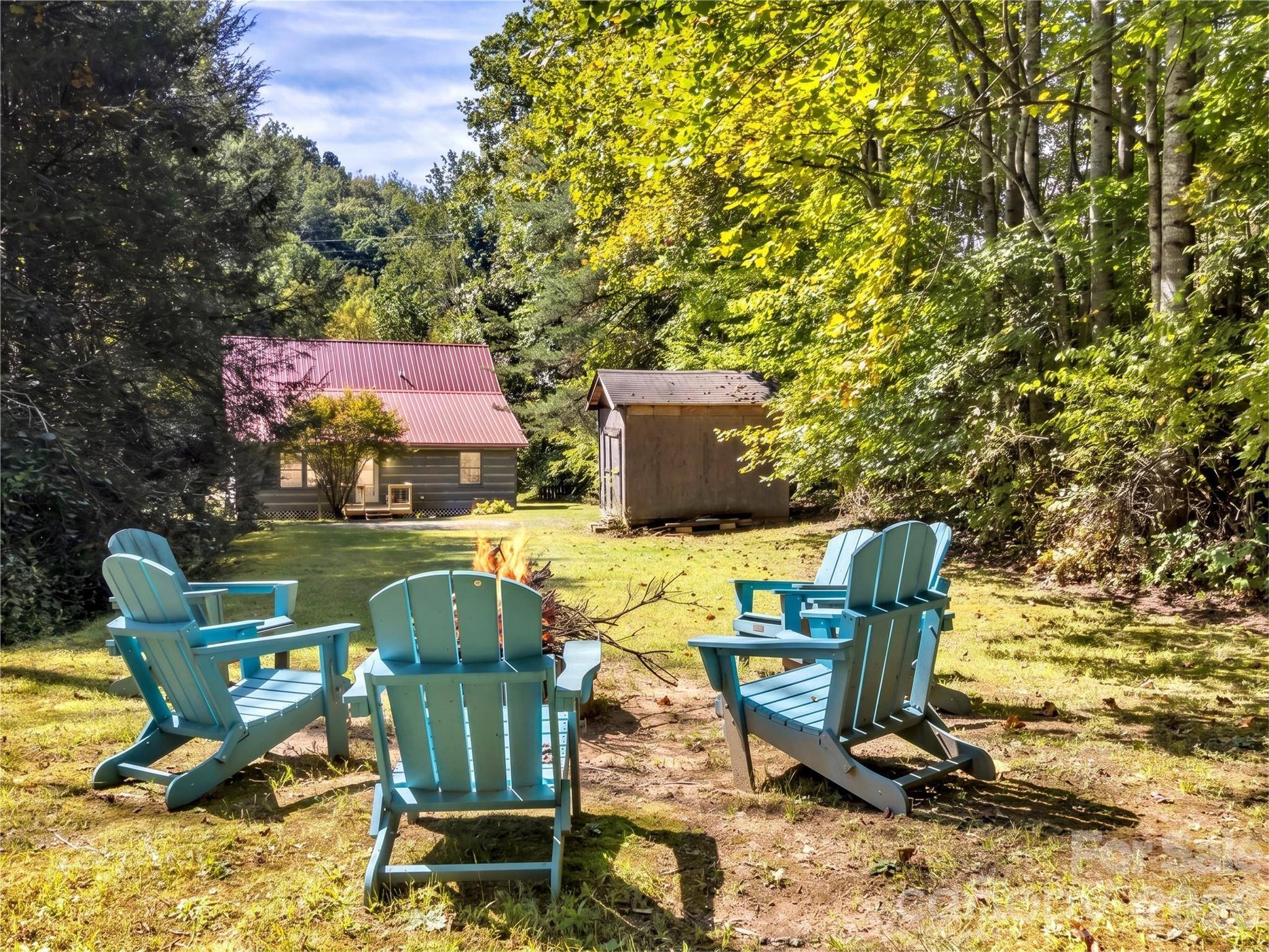 57 Pebble DR, Whittier, NC 28789