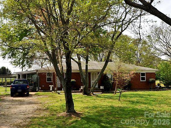 3015 Sheets CIR, Charlotte, NC 28214