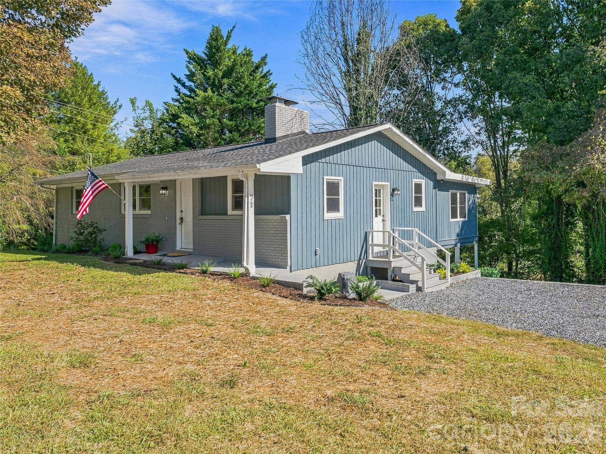 71 Murphy Hill RD, Weaverville, NC 28787