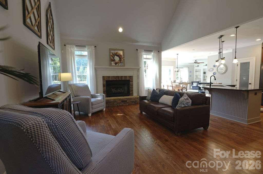 107 Sunset Bay DR, Troutman, NC 28166