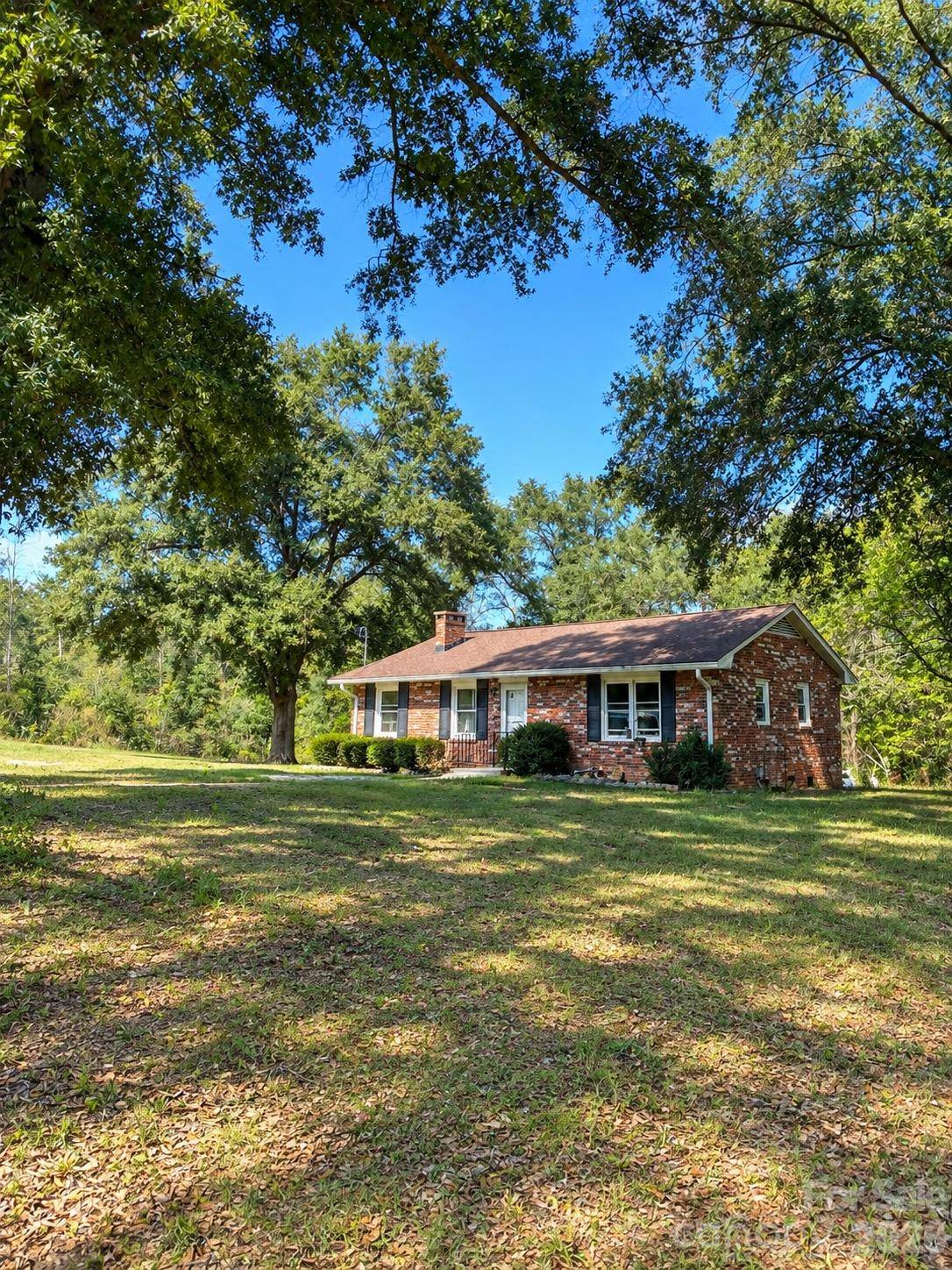 697 Island Ford RD, Mooresboro, NC 28043