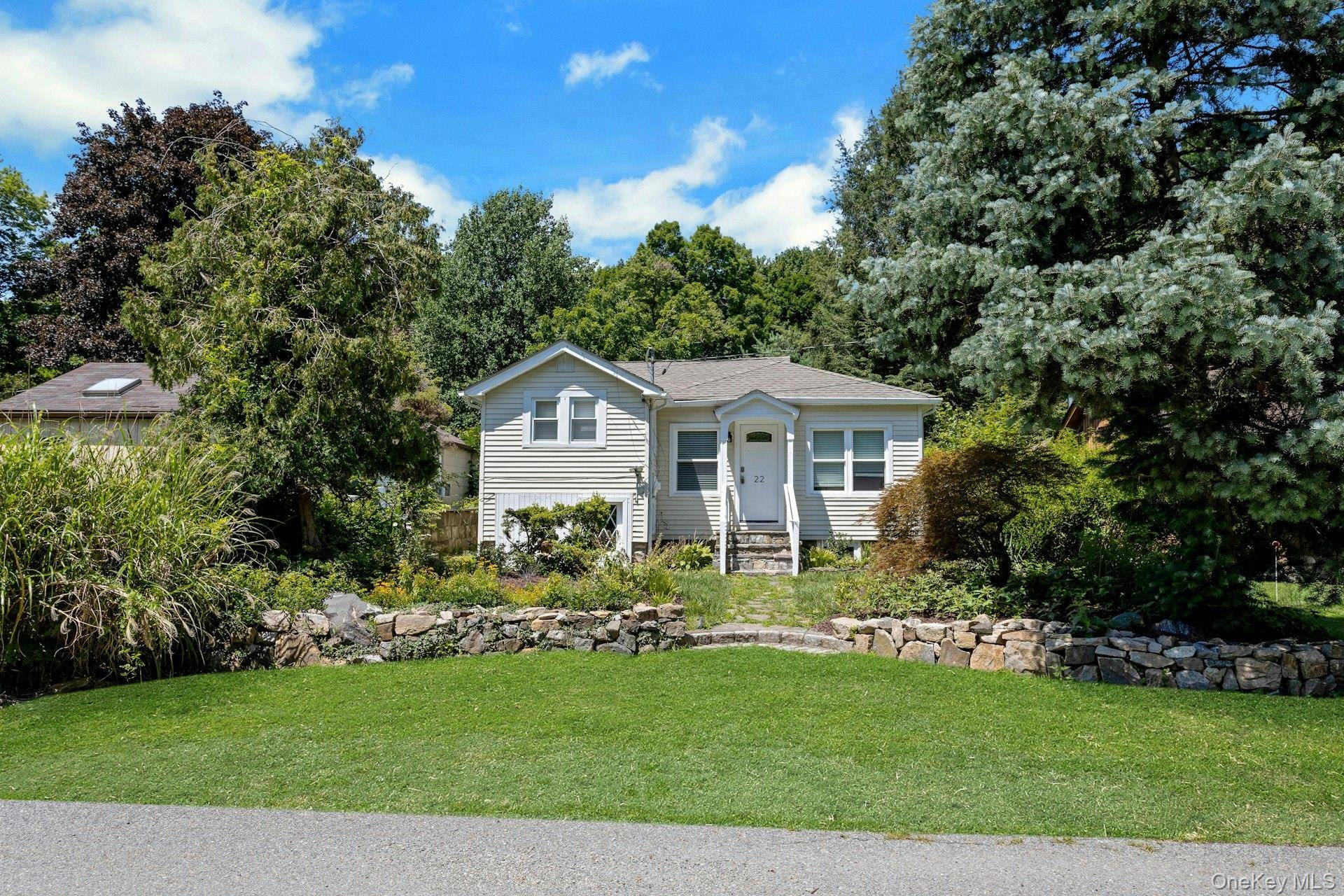 22 Larch Dr Larch DR, Mahopac, NY 10541
