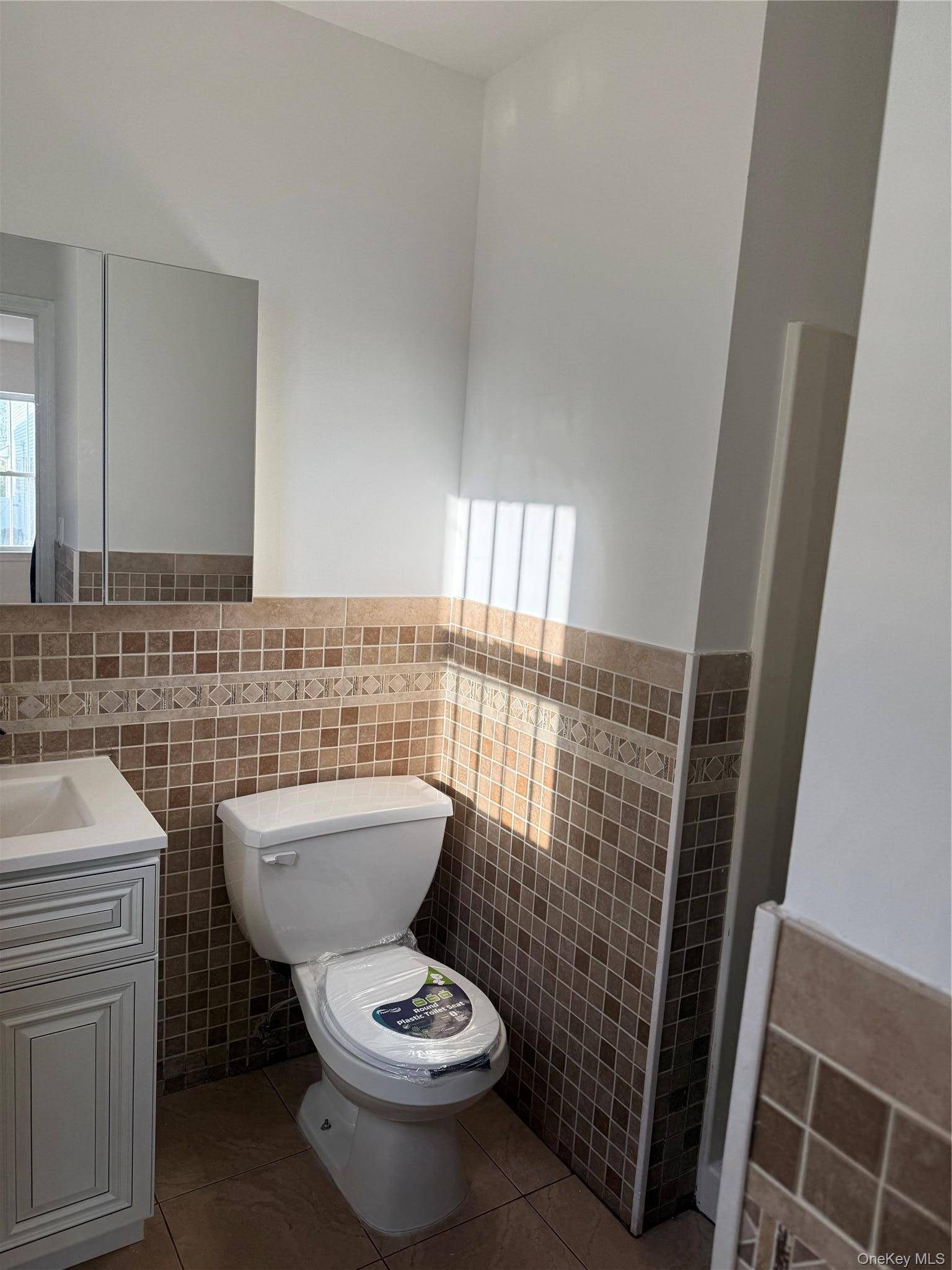 62-11 Burchell RD, Arverne, NY 11692