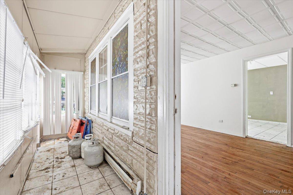 923 Quincy AVE, Bronx, NY 10465