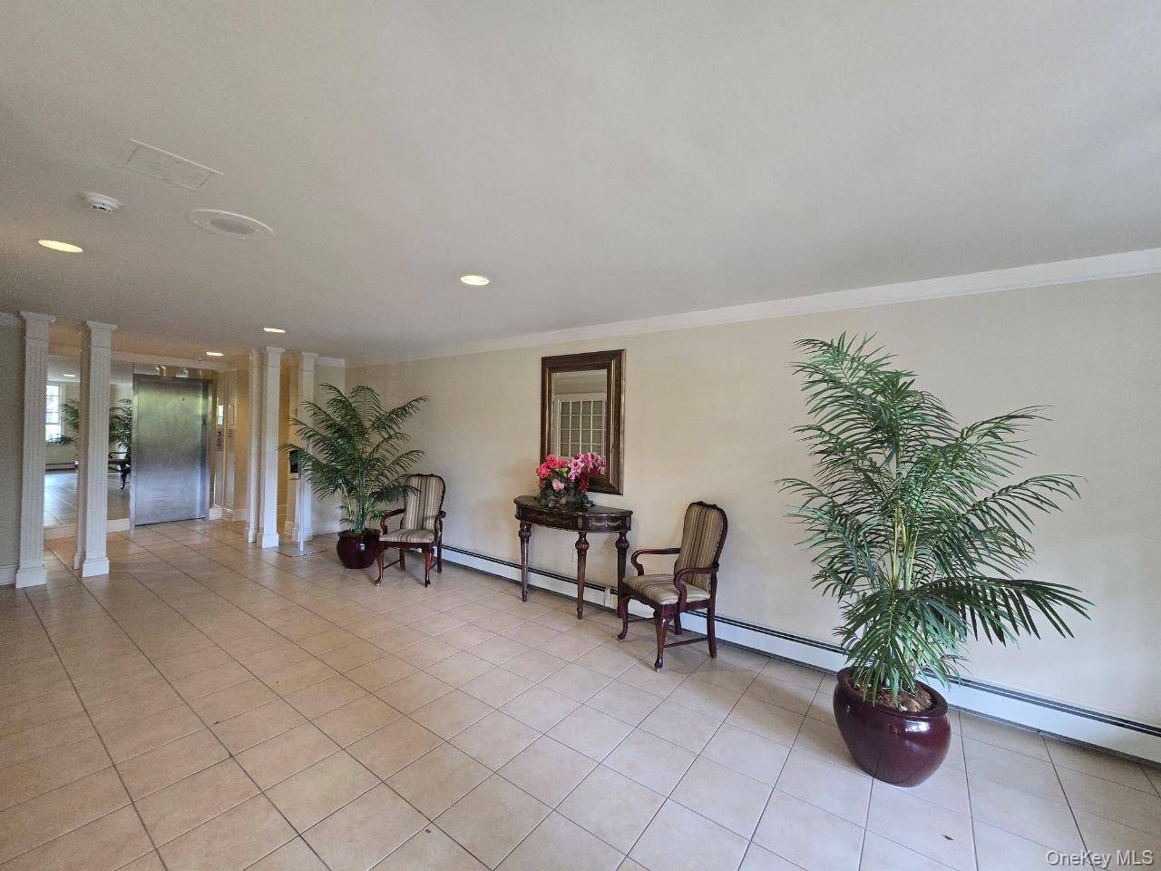 1 Consulate DR #1E, Tuckahoe, NY 10707