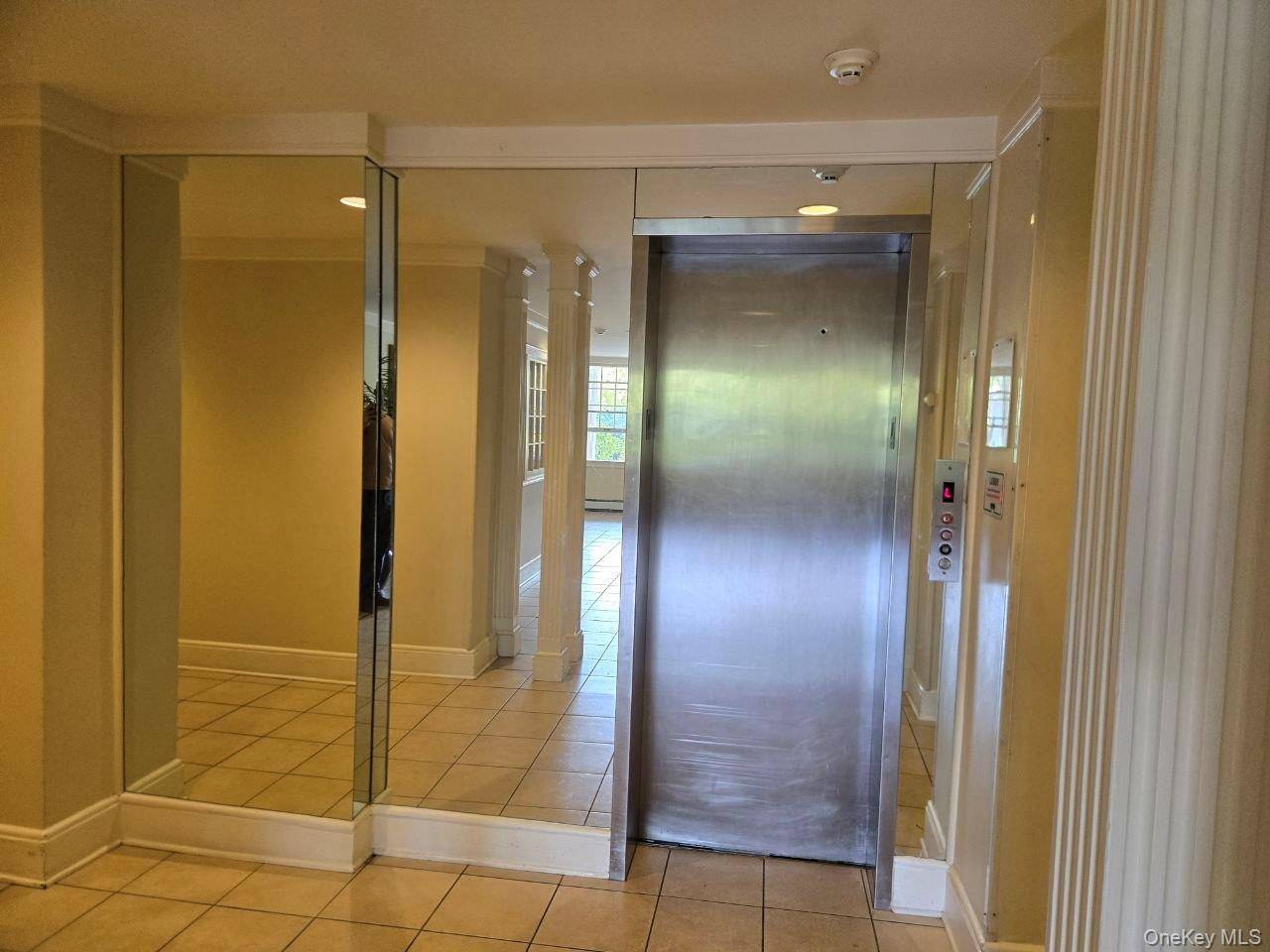 1 Consulate DR #1E, Tuckahoe, NY 10707
