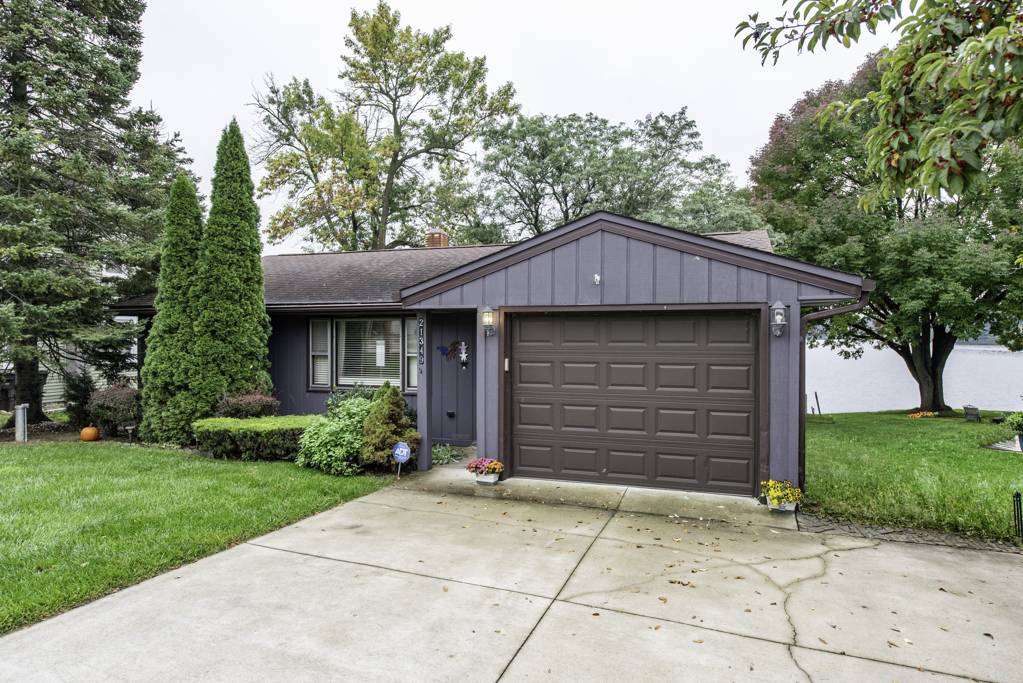 21349 121st ST, Bristol, WI 53104