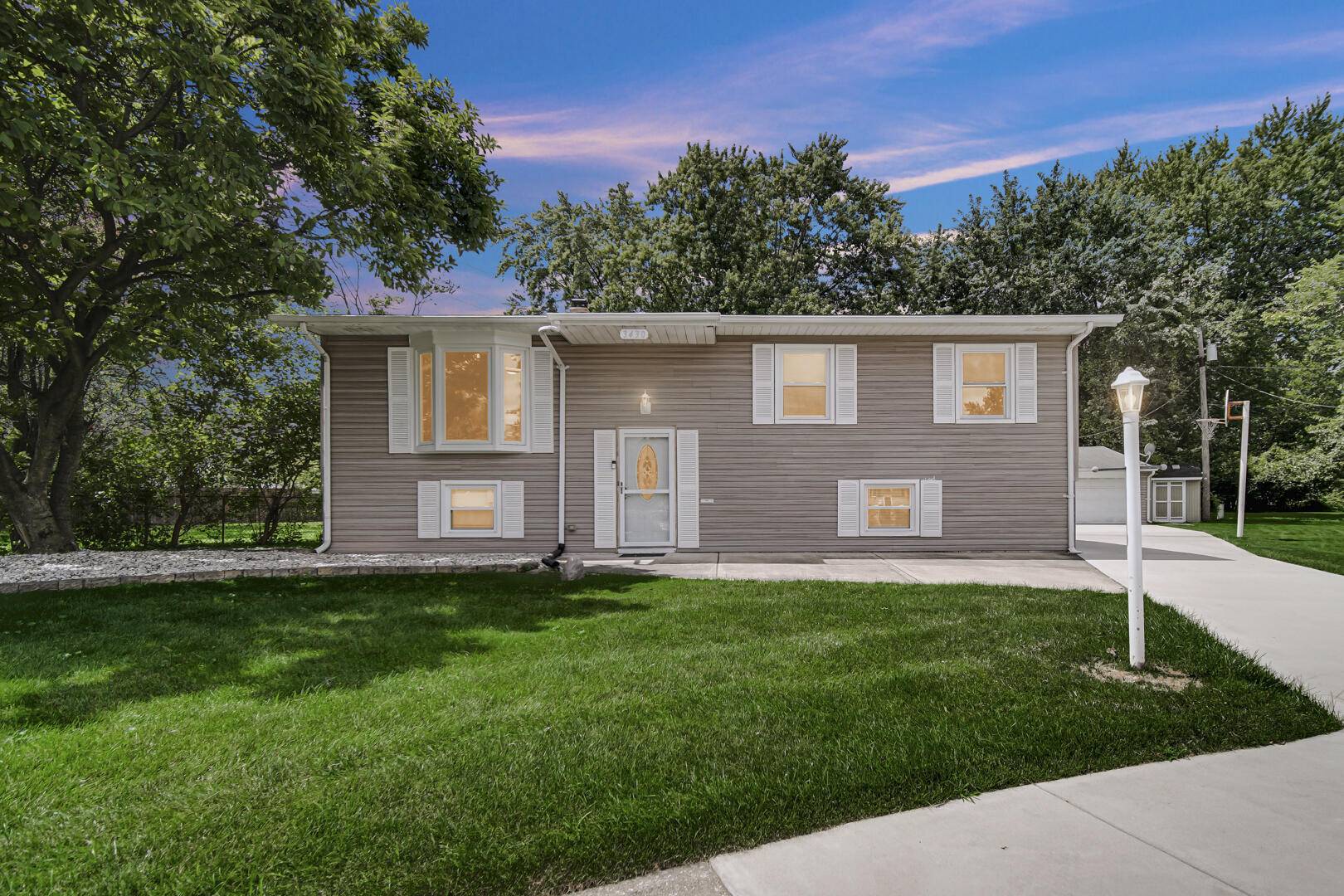 3430 Norman Place, Highland, IN 46322