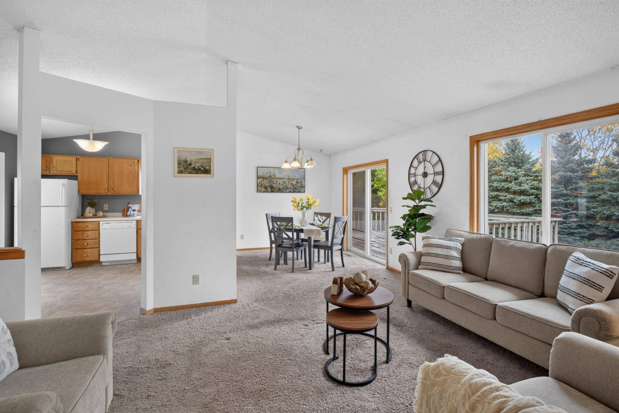 7536 165th ST W, Lakeville, MN 55044
