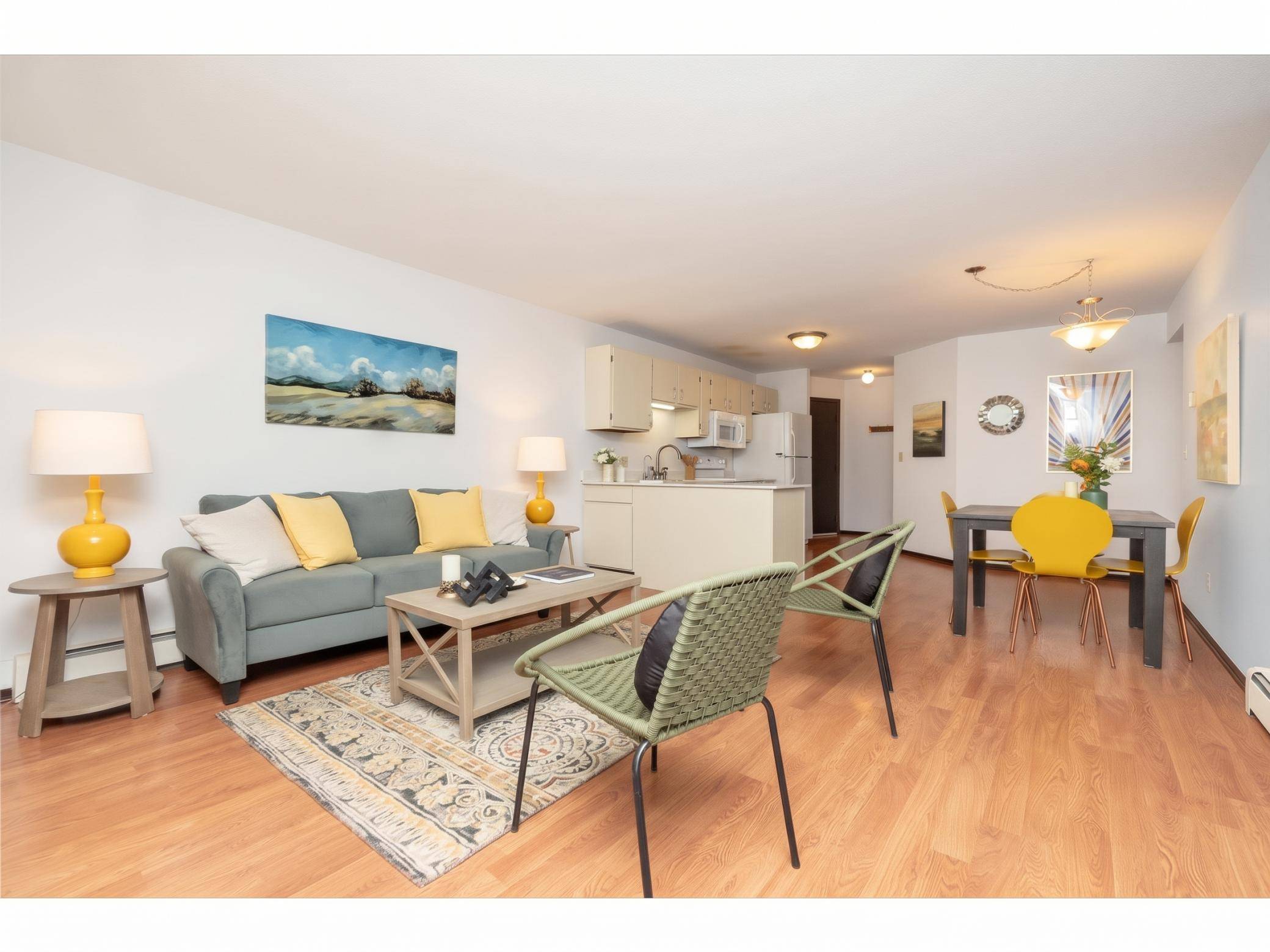 175 County Road B2 E #429, Little Canada, MN 55117