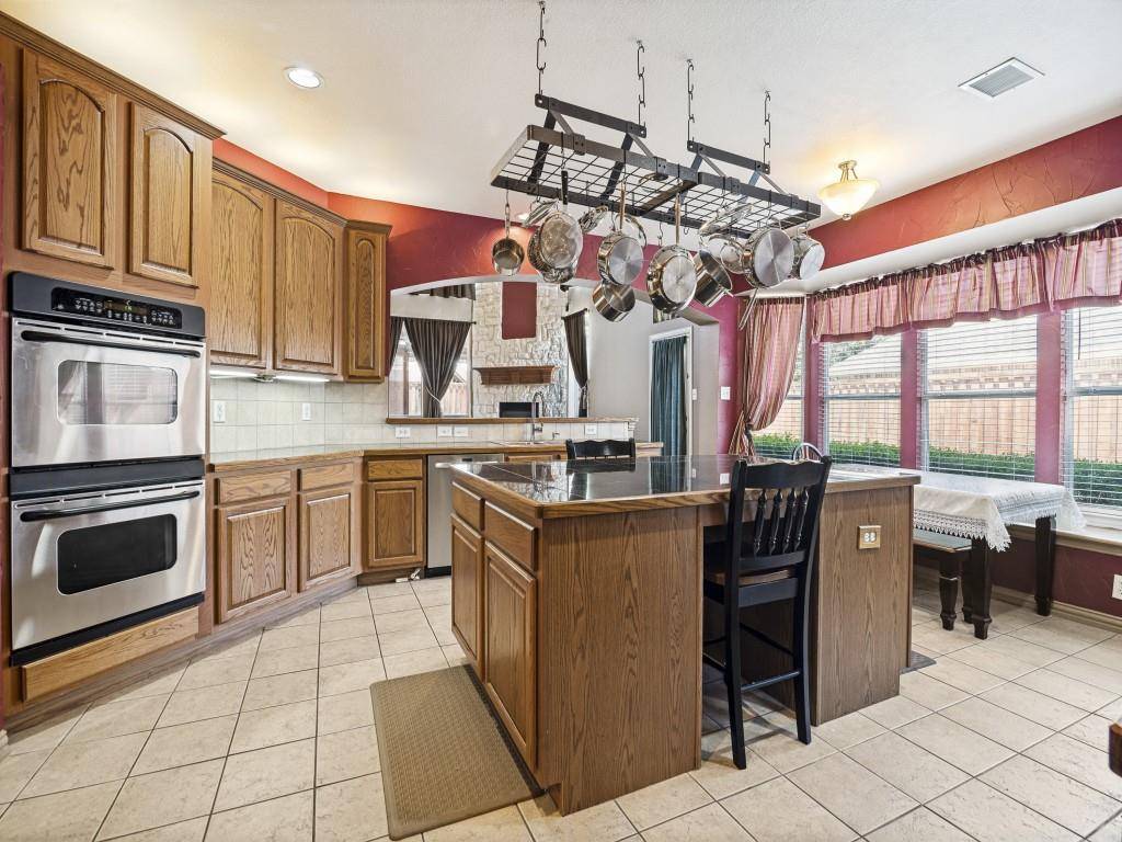 10405 Panks Court, Rowlett, TX 75089