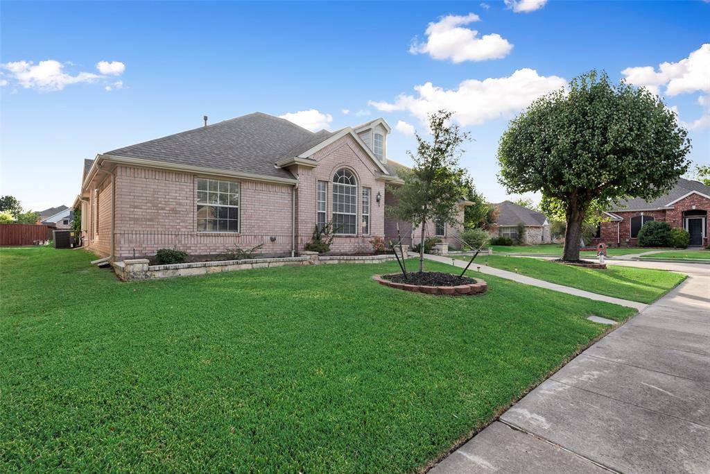 1529 Dimmit Drive, Carrollton, TX 75010